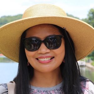 Meet your Posher, Lovella